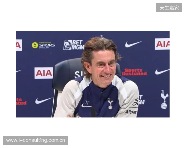 弗兰克：水晶宫体系和曼联相似？不同的球队不能拿来相提并论