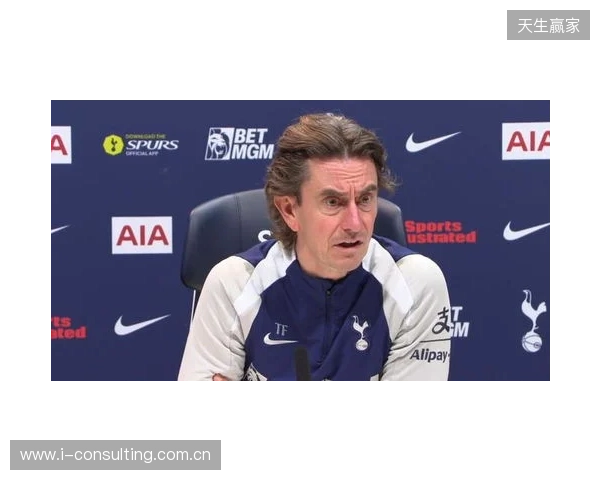 弗兰克：我不同意斯洛特的意见，范德芬不铲抢就不是合格后卫