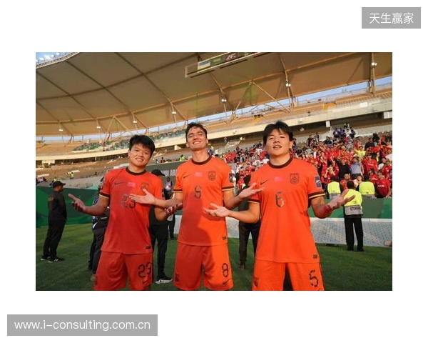 官方：徐彬加盟英超狼队