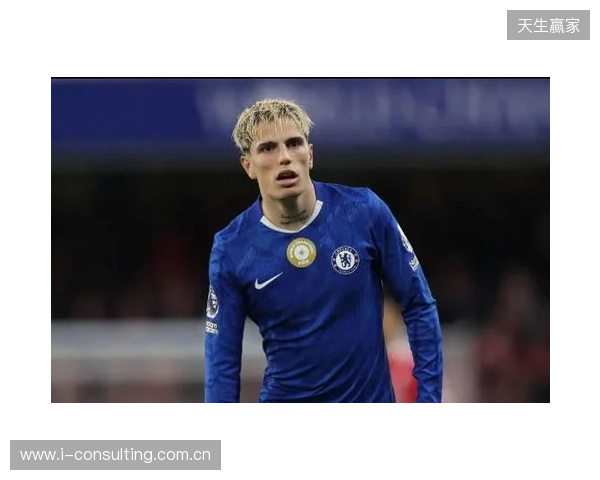 加纳乔:如今比赛很大程度上取决于边锋;罗塞尼尔很了解球员